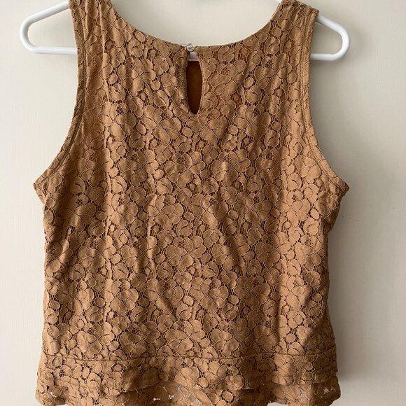 Banana Republic Mad Men Collection lace tank flare blouse - Picture 3 of 6